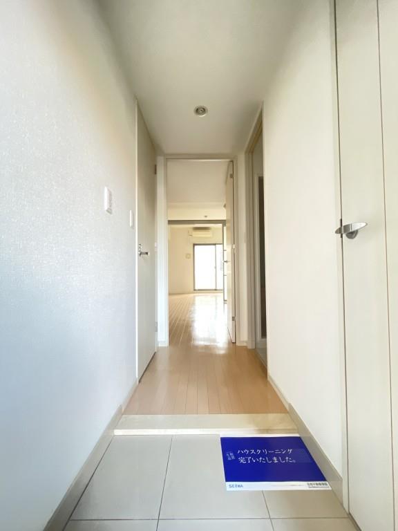 セイワパレス大手前西 玄関