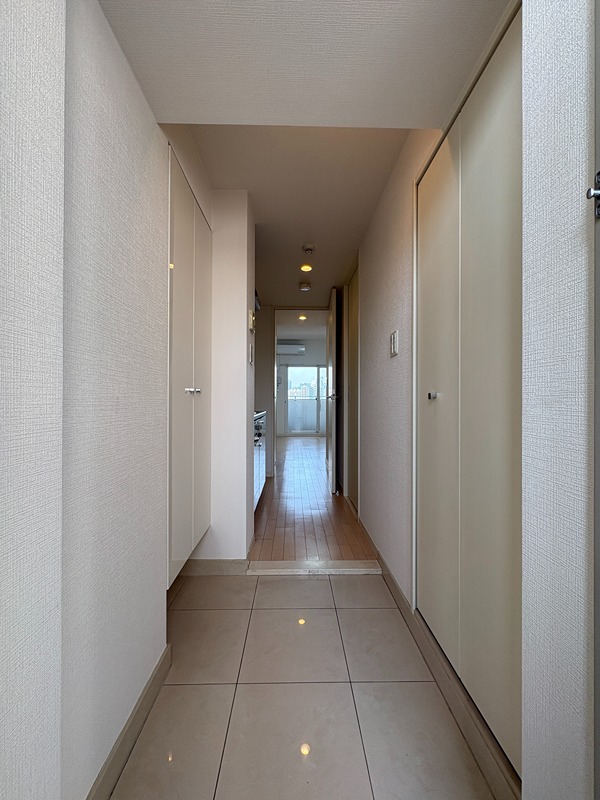 セイワパレス大阪城北 玄関