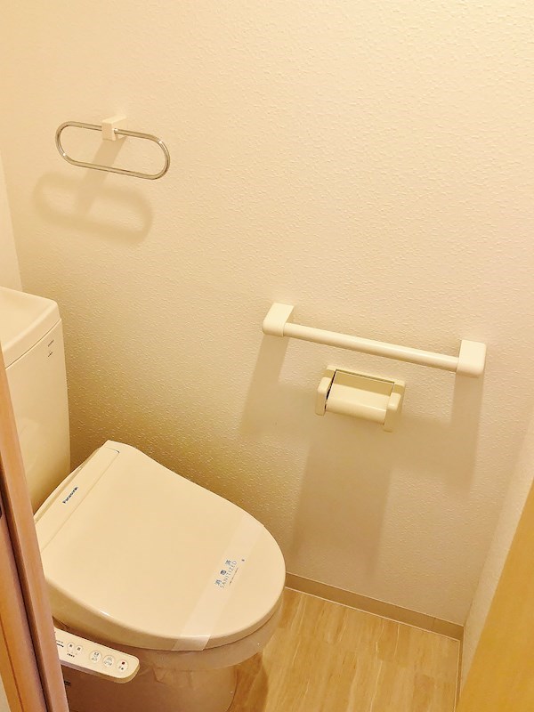 フローラル エヴァン その他4