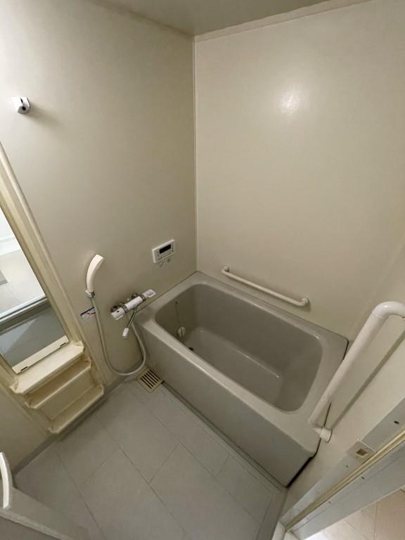 ヴェルテ忍ヶ丘Ⅱ番館 風呂画像