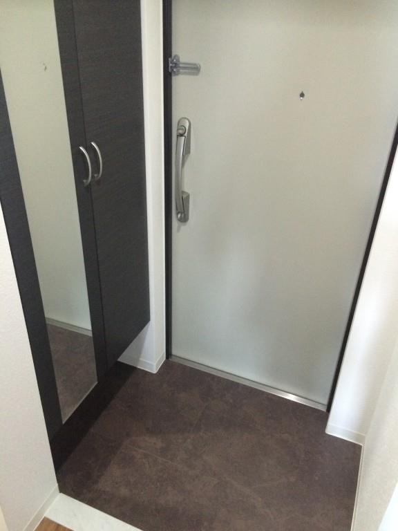 エルシオン 玄関