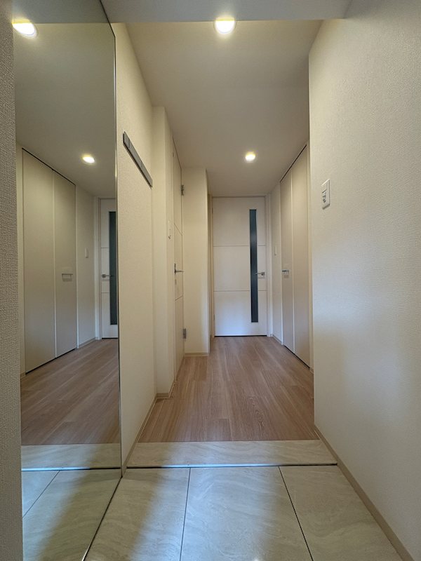 セイワパレス本町東 玄関