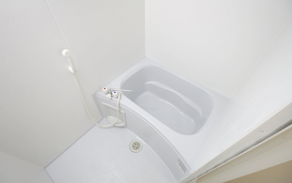 レオパレスシャルマンⅡ 風呂画像