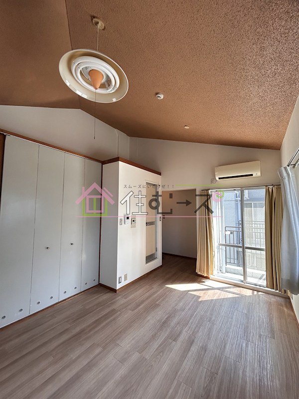 ルーブル ベッドルーム