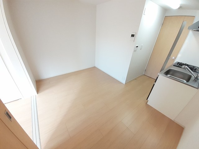 カーロ．アロッジオ リビング