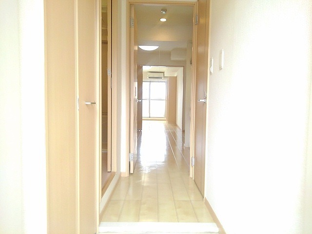 Ｈｅｉ　Ｓｔａｄｔ 玄関