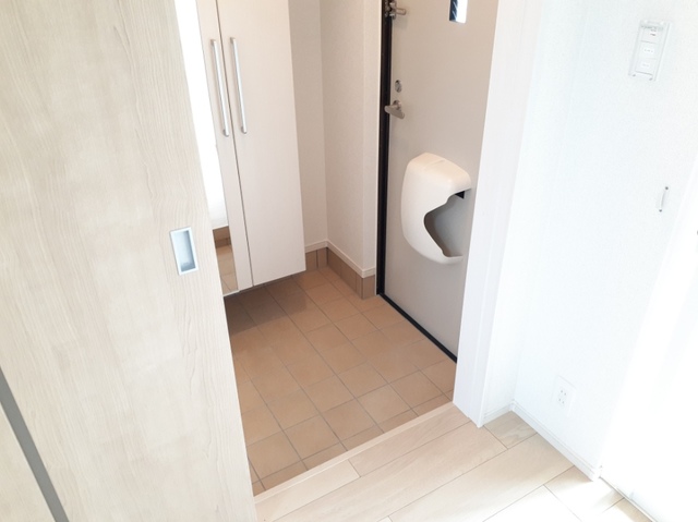 サンシャイン 玄関