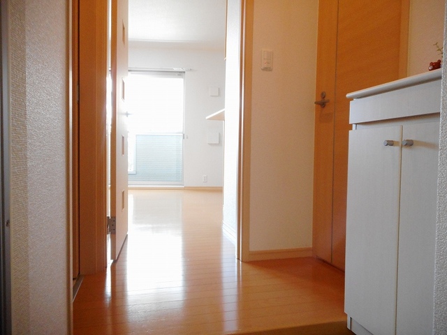 レインボーローズ 玄関