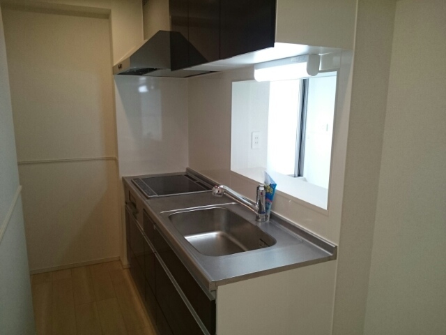 Ｖｅｌｌ　Ｓｈｉｎｅ　穂 キッチン