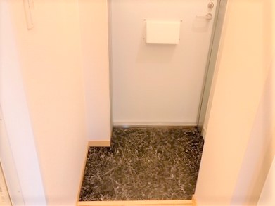 レオパレスあまがさき駅近 玄関