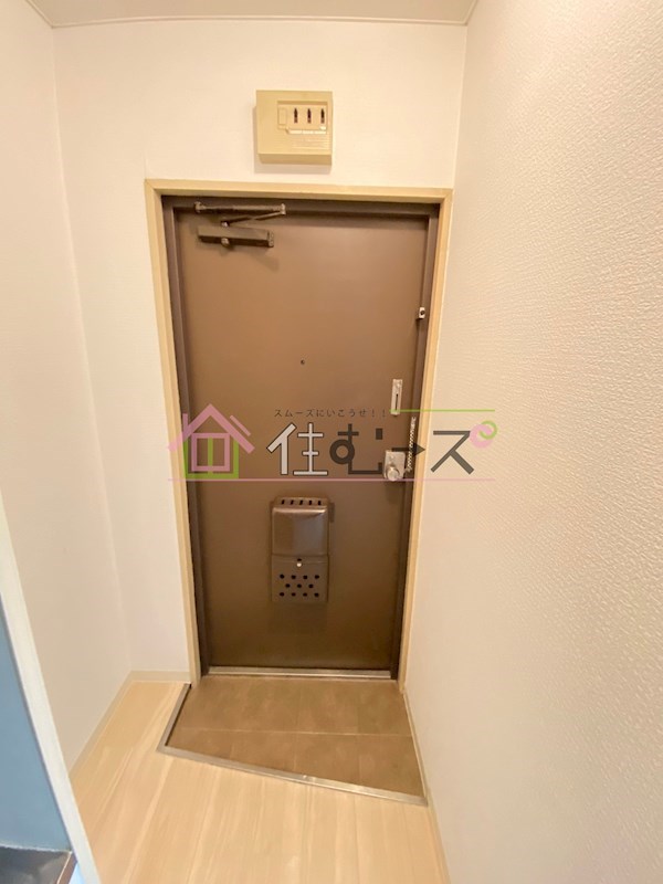 センチュリー中浜 玄関