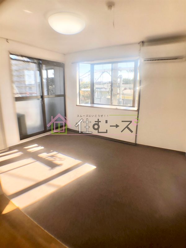 キューブ西加賀屋 ベッドルーム