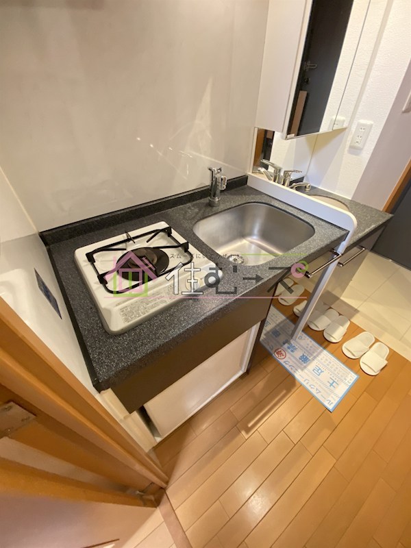 エステムプラザ梅田EAST キッチン