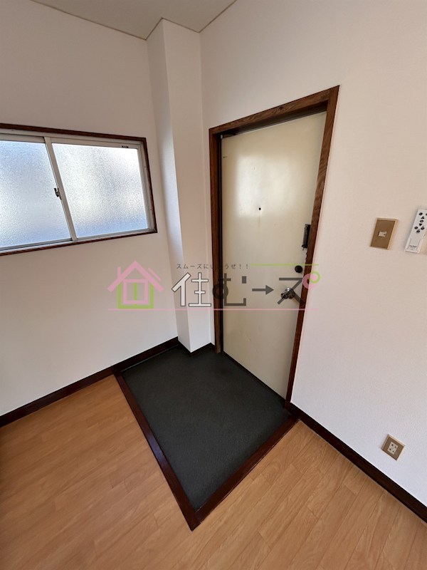 ONLY ONE港区夕凪 玄関