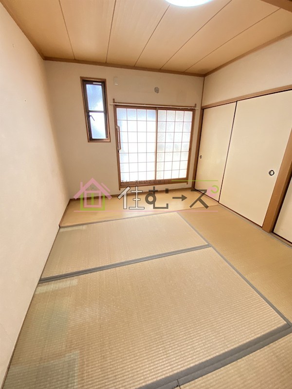 小路1丁目車庫付き貸家 ベッドルーム