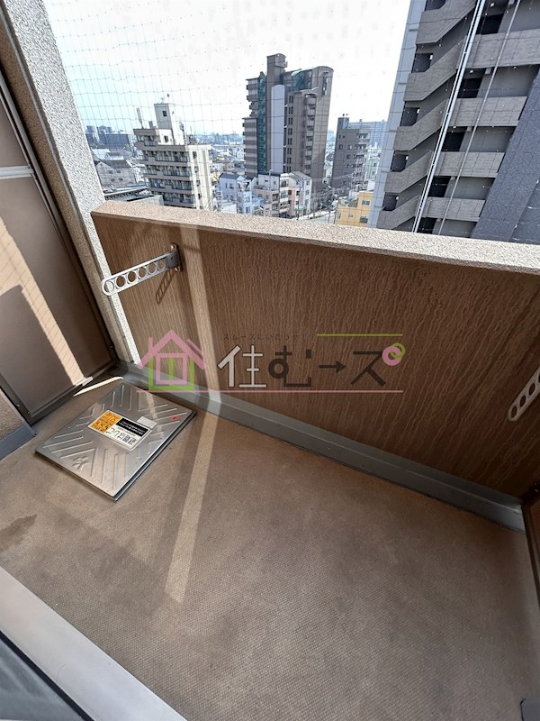 エステムコート難波WEST-SIDE大阪ドーム前 ベランダ