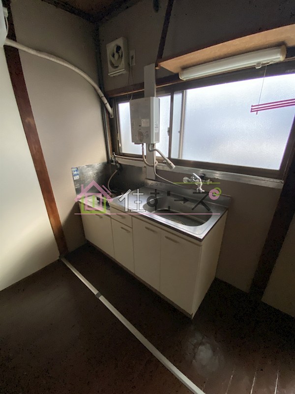 桃里園 キッチン