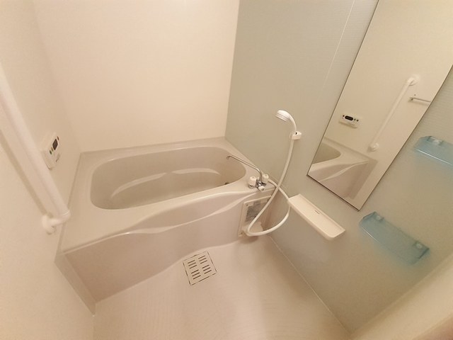 インヴィテ・ボヌ－ルⅡ番館 風呂画像