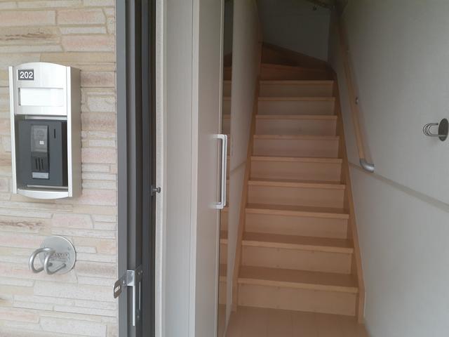 シェーネ　淳 玄関