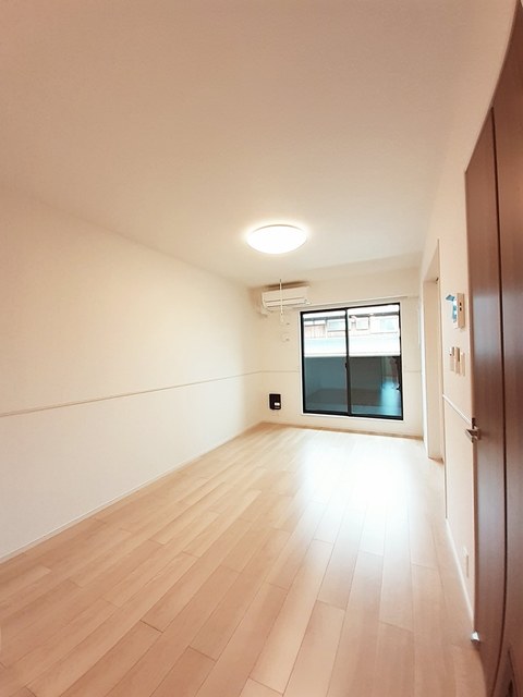 グランツ リビング