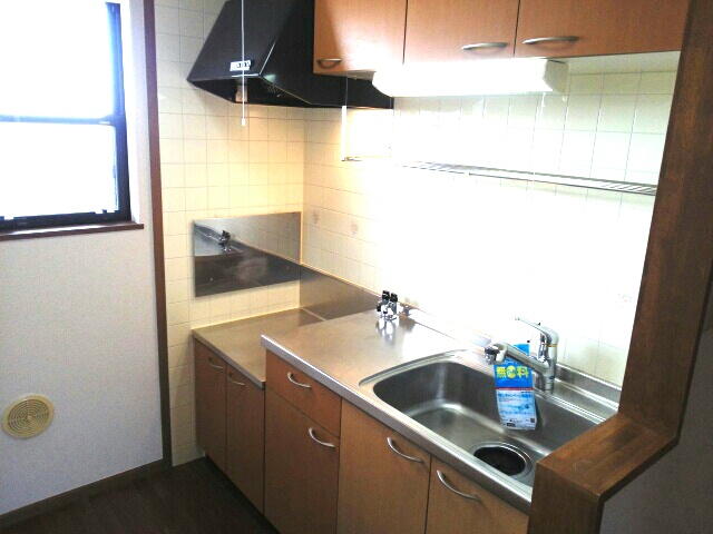 ウエスト・ビレッジⅢ番館 キッチン