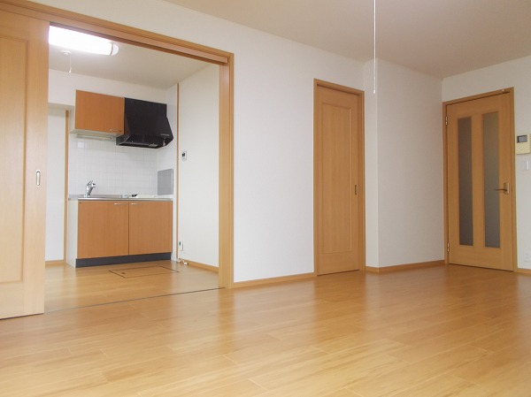 ディアコート口酒井 リビング