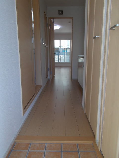 フェアリ－カ－サⅡ 玄関