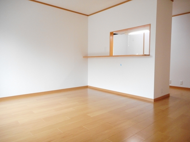 ヴィラ桂 リビング