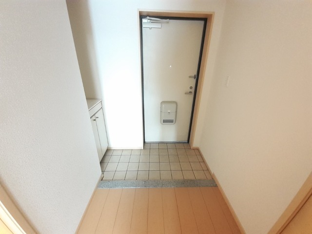 パールハイツ 玄関