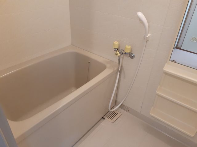 グランクオーレＩ番館 風呂画像