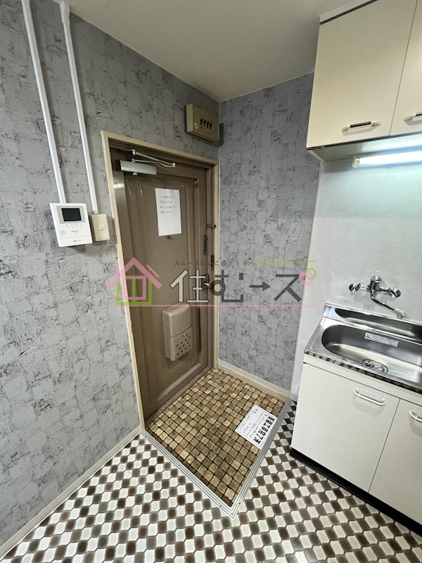 長堀三栄プラザ 玄関