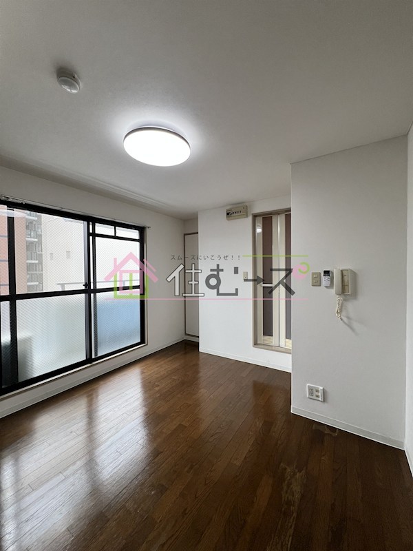 ウエルネス上本町 ベッドルーム