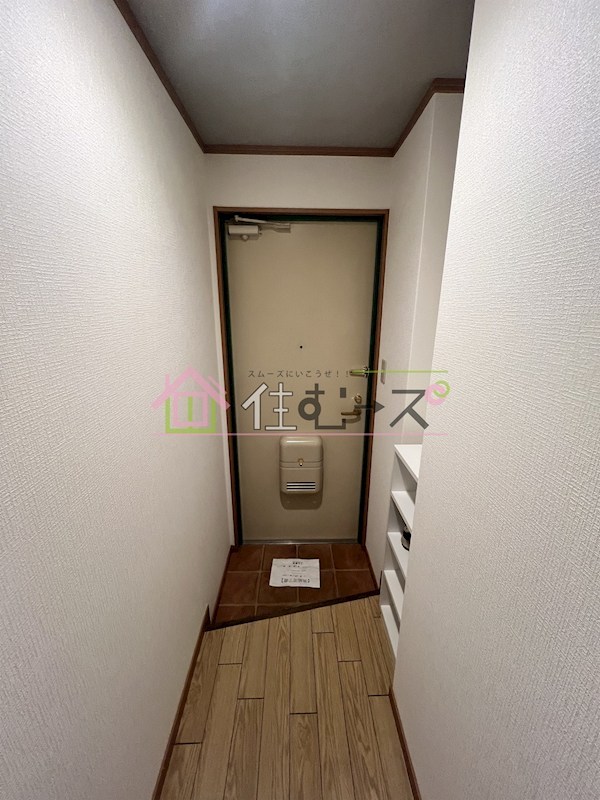 エムズビレッジ 玄関