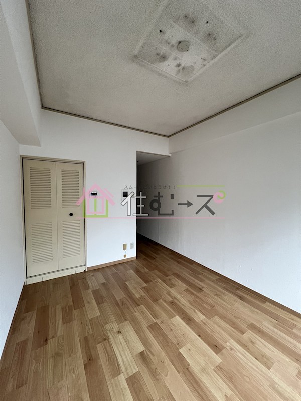 アベニュー淀屋橋 リビング