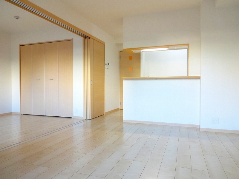 ノース・エクセレント・春日 リビング