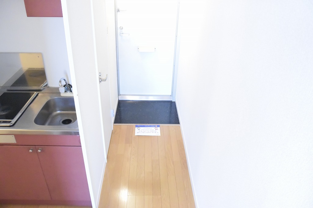 レオパレス豊中南 玄関