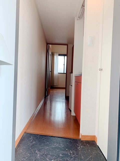 レオパレスパッシィオーネ 玄関