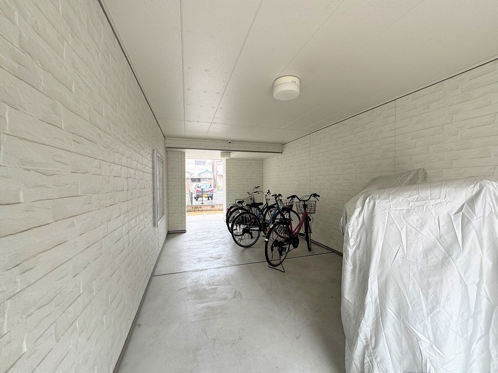 クレイノコンフォール杭瀬北新町 その他13