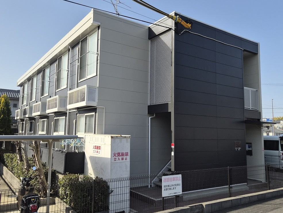 レオパレス国守 外観