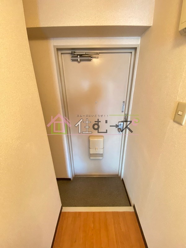 コウジィコート菅原 玄関