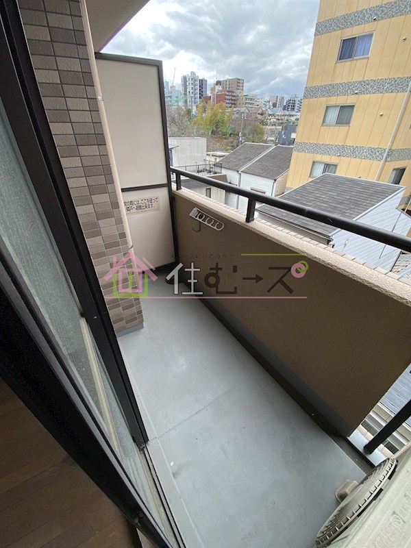 クラウンハイム夕陽丘 ベランダ