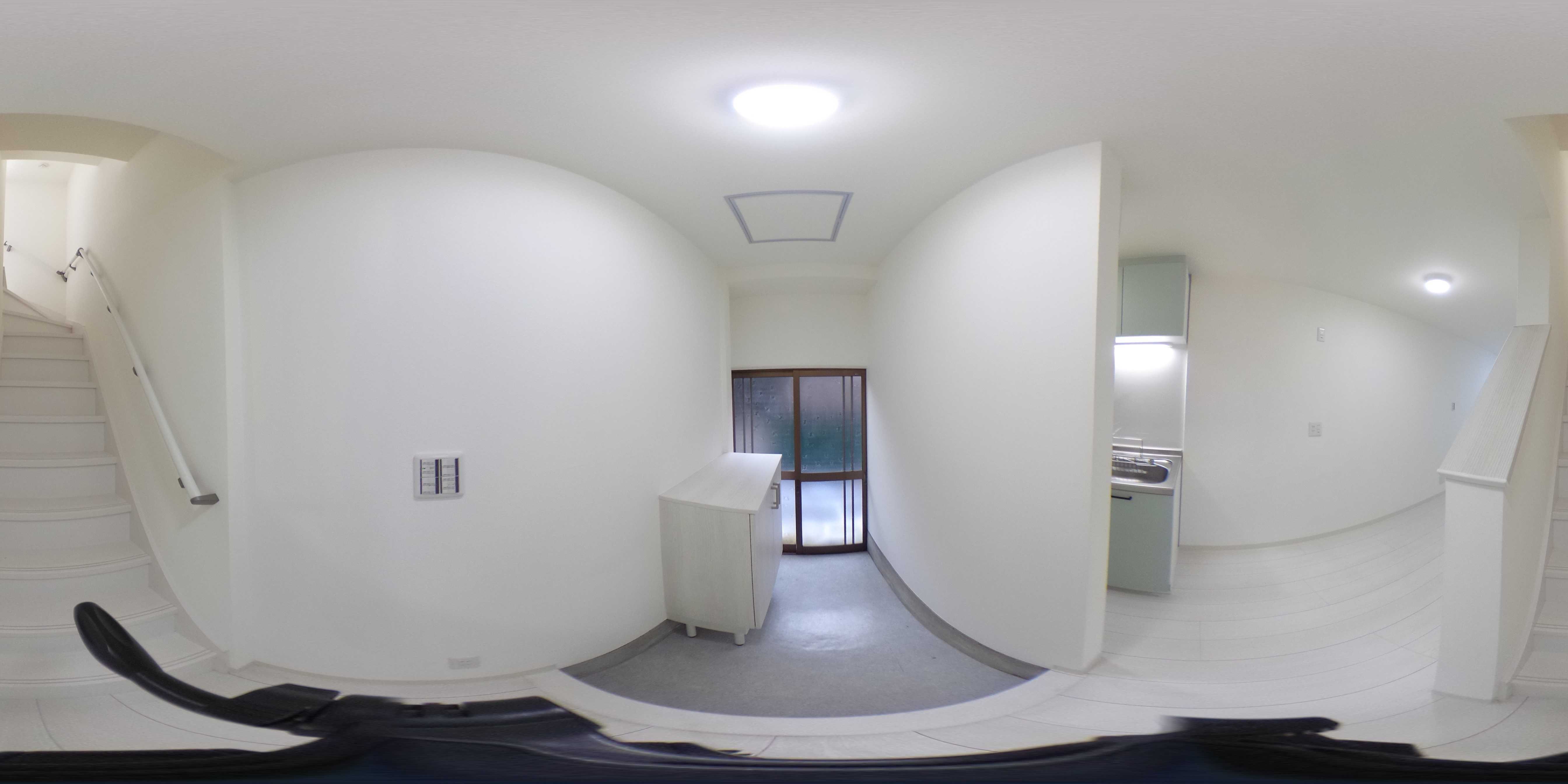 旭区高殿6丁目・路地裏長屋 玄関