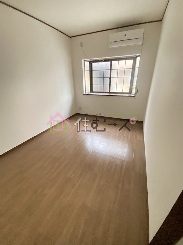 王子町貸家 ベッドルーム