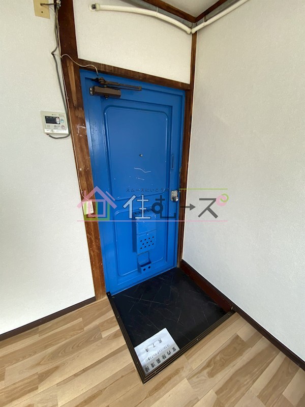 古田産業　昭和ビル 玄関