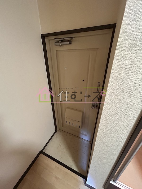 ルベール公園前 玄関