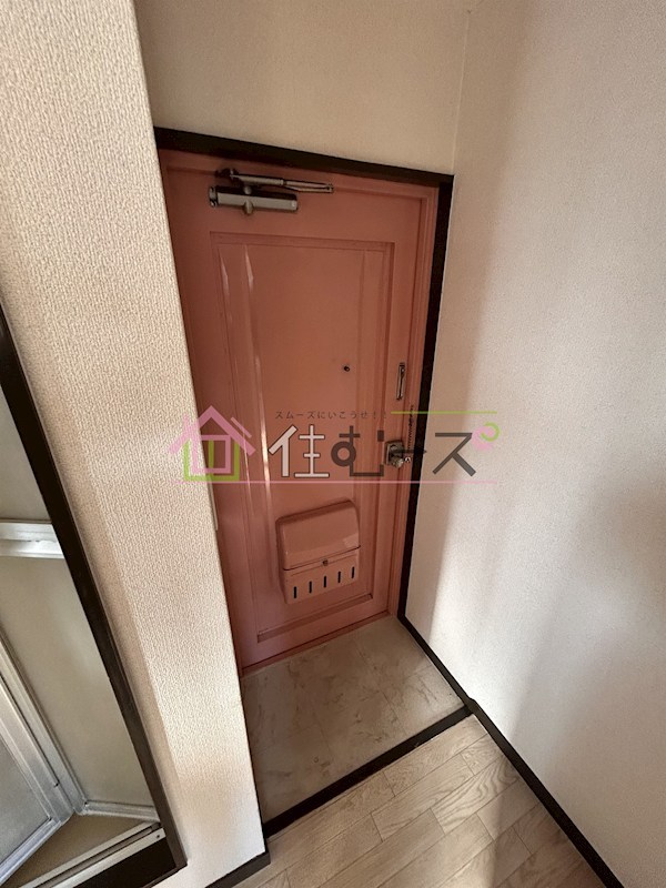 ルベール公園前 玄関