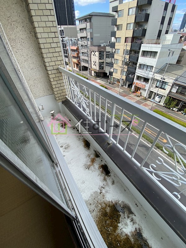 古田産業　昭和ビル ベランダ