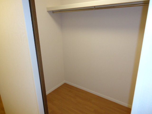 ＣＯＭＦＯＲＴ額原 その他11