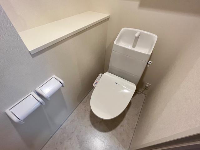 アシエルタ・アジャート その他2