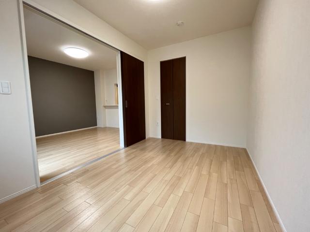 アシエルタ・アジャート その他4